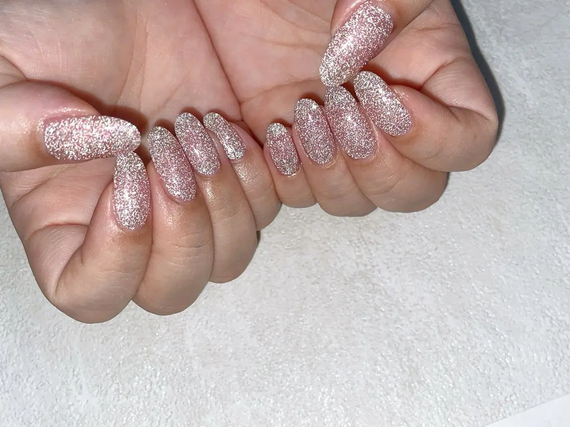 ネイル オーロラネイル フラッシュネイル フットネイル フレンチネイル ジェルネイル ハンドネイル mogunail &blowのネイルデザイン