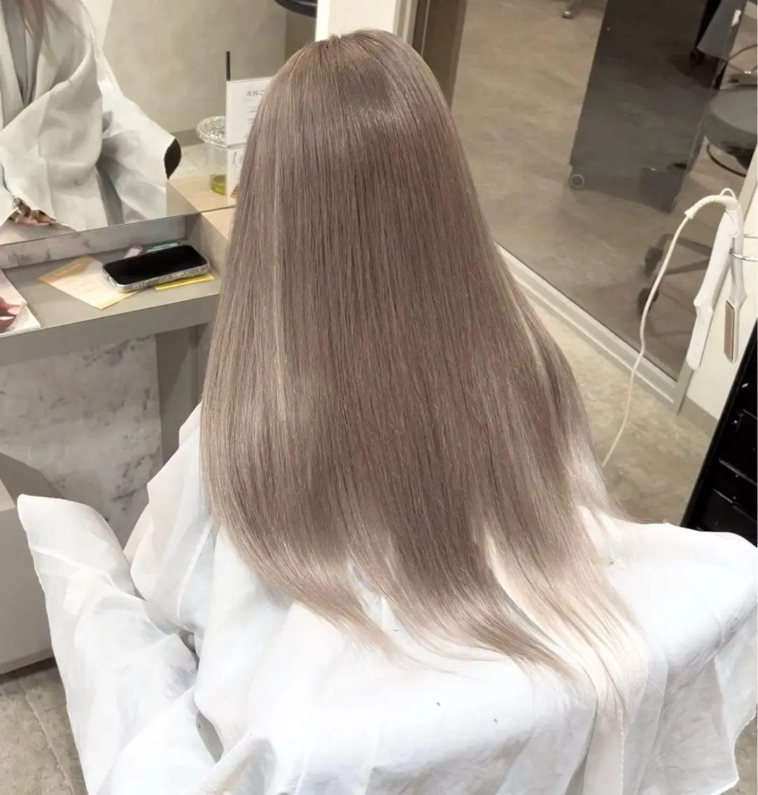 ロング ヘアカラー PSY(サイ)池袋 あいりのヘアスタイル