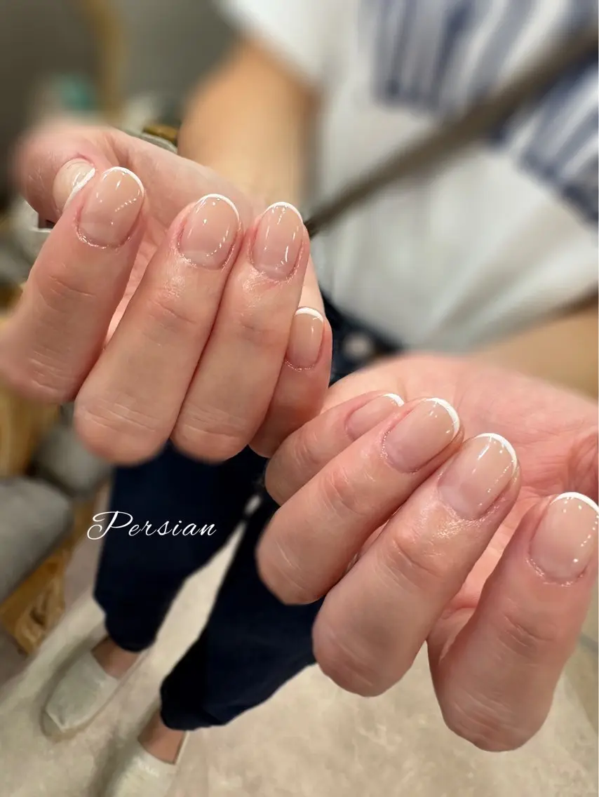 ネイル フレンチネイル グラデーション Persian SHIORIのネイルデザイン