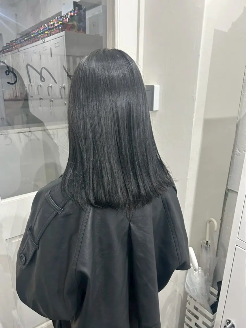 🖤🩶ダークカラーにしたい方🩶🖤ワンカラー➕1spトリートメントの写真