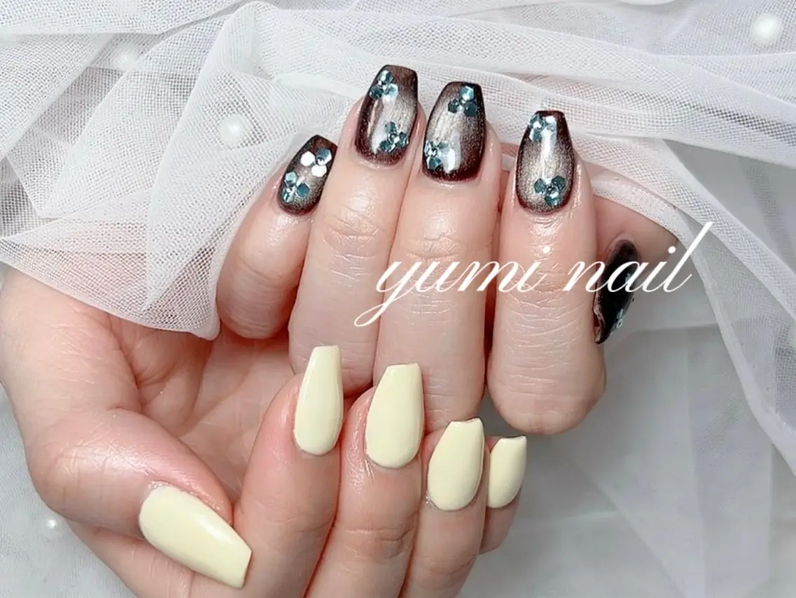 ネイル ハンドネイル 𝐲𝐮𝐦𝐢🎀 長さ出しデザイン専門のネイルデザイン