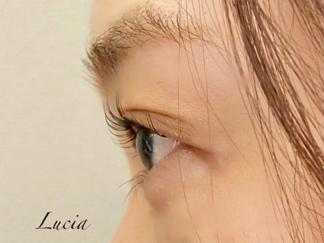 マツエク・マツパ バービーラッシュリフト 一重×まつ毛パーマ Lucia. 伊良波のマツエク・マツパデザイン