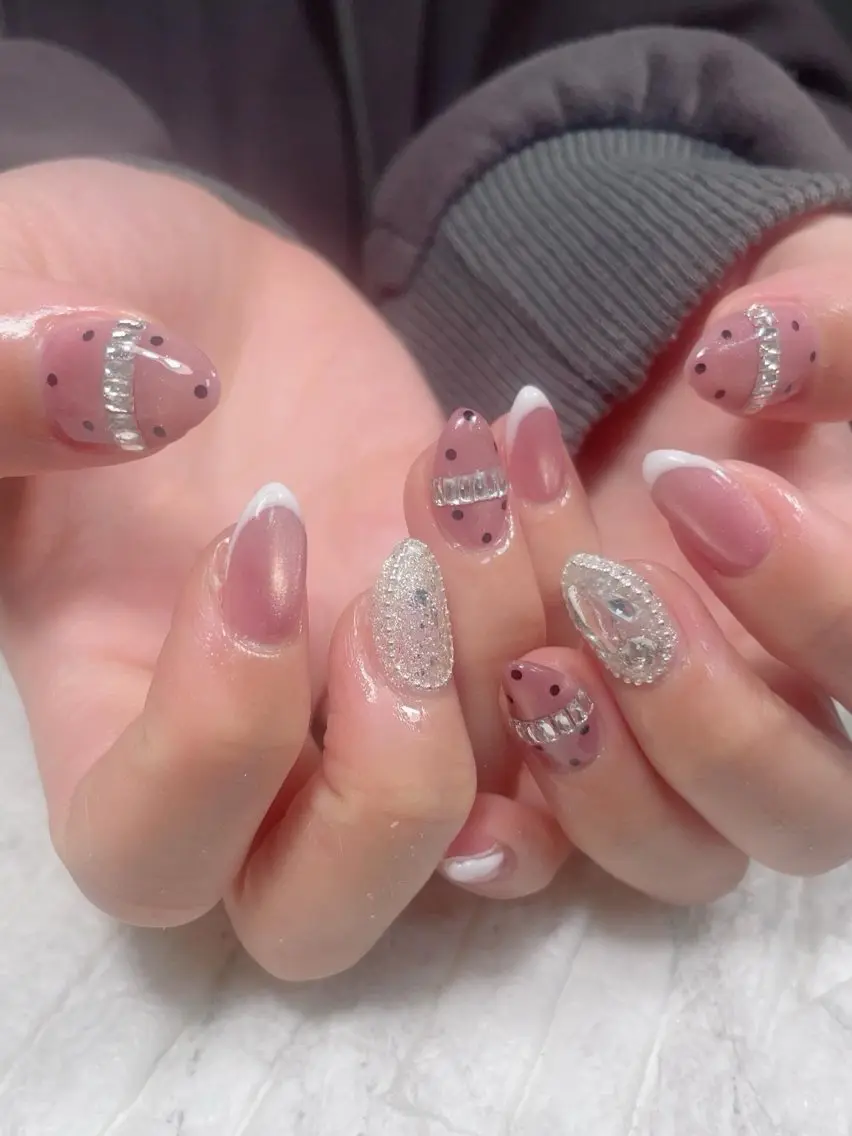 ネイル yochi nailのネイルデザイン
