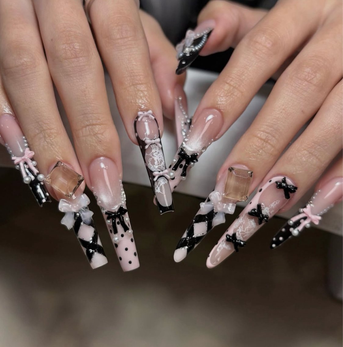 ネイル NiJi Nailsのネイルデザイン