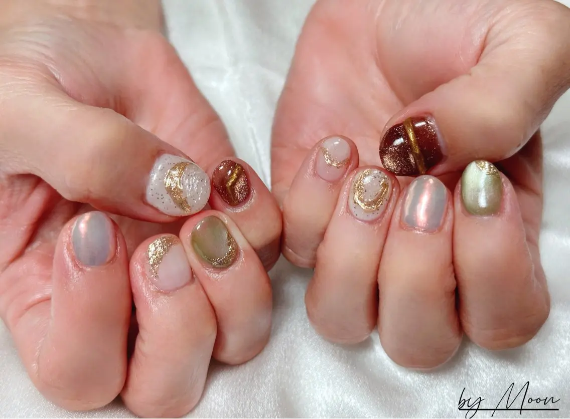 ネイル Moon Nailsのネイルデザイン