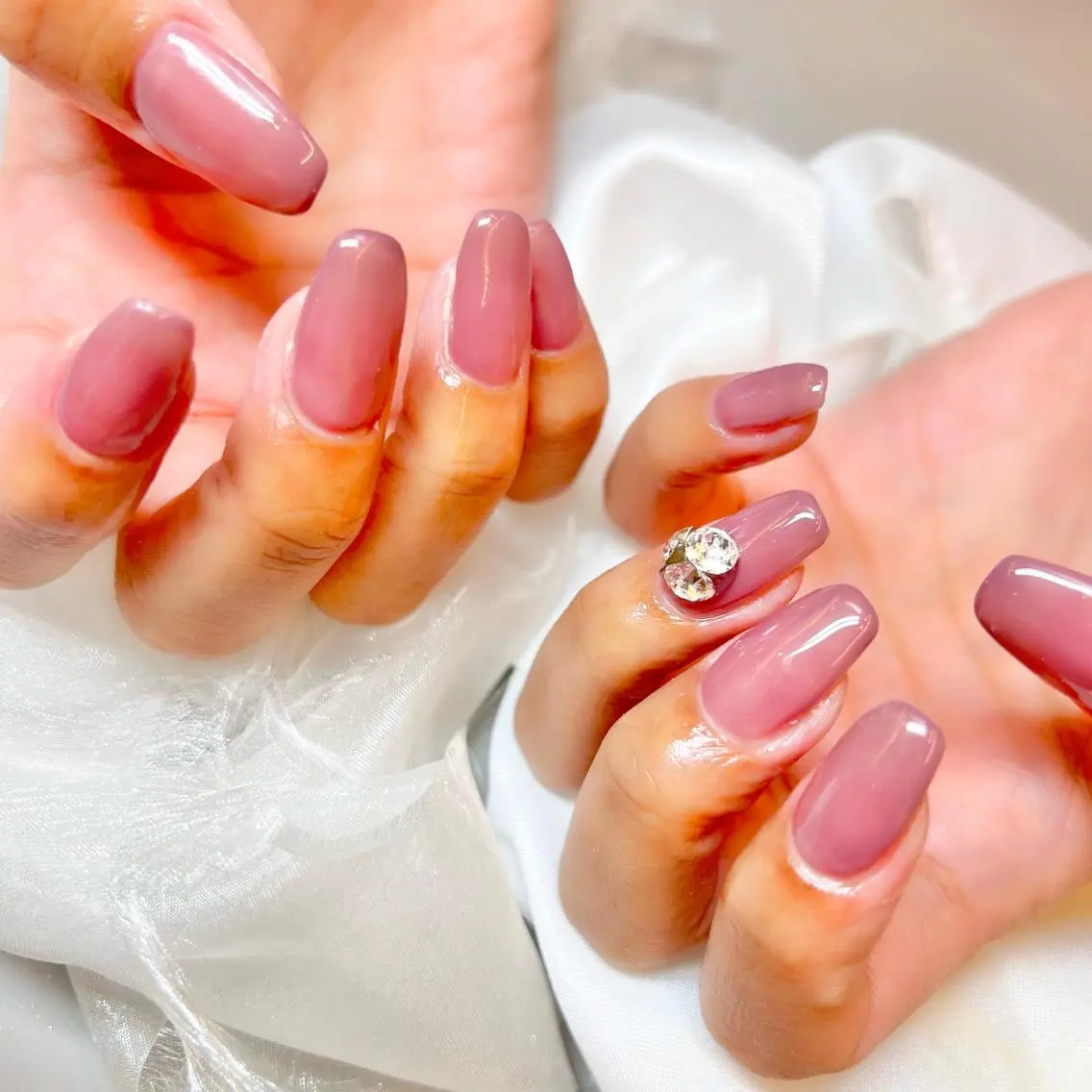 ネイル アートネイル オーロラネイル ジェルネイル 韓国ネイル ロングネイル ハンドネイル clover nailのネイルデザイン