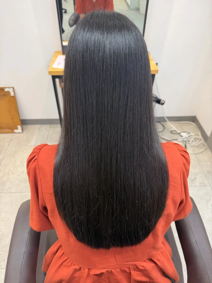 ロング ロング 神山 咲彩香のヘアスタイル