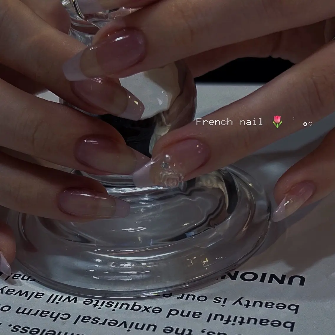ネイル ハンドネイル nailsalon ULLのネイルデザイン