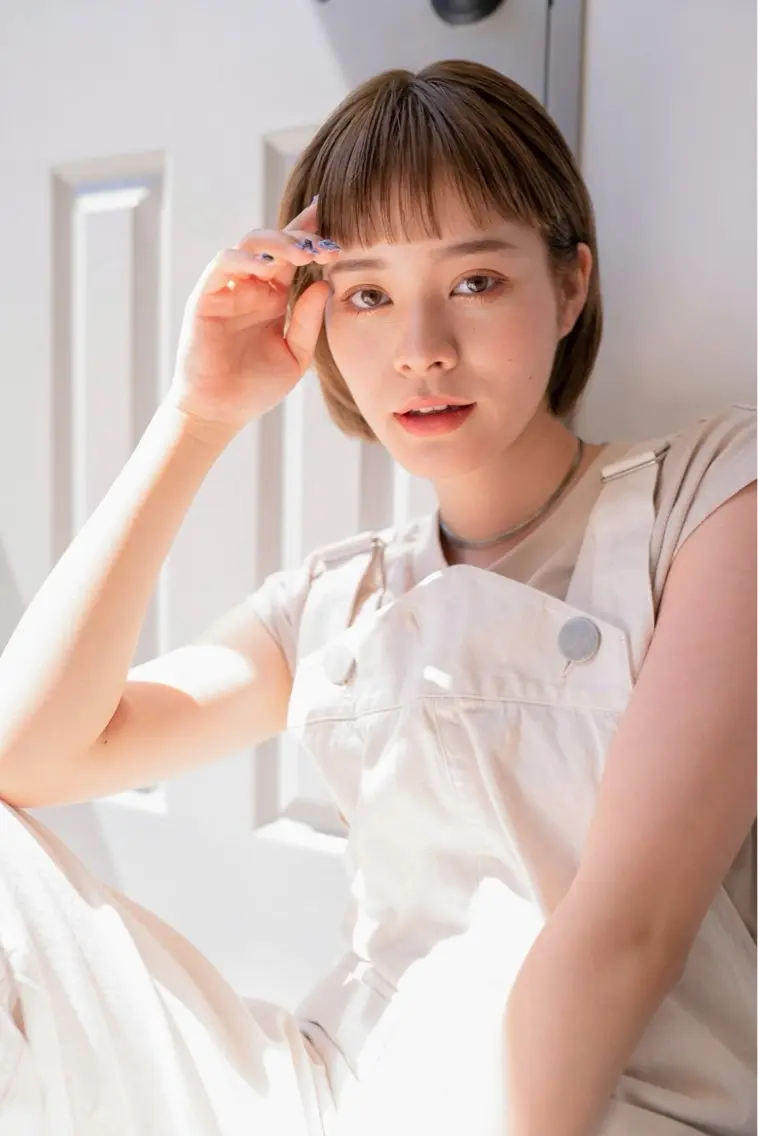ショート 岡崎 優月のヘアスタイル