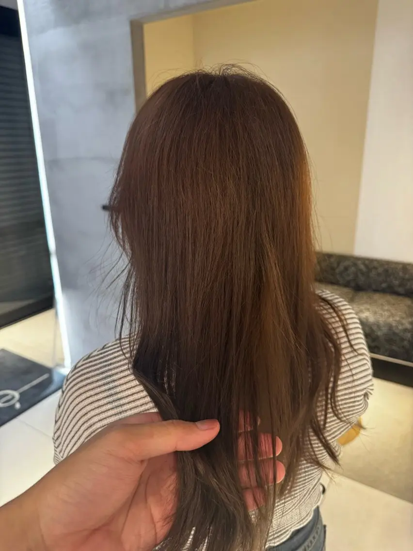 ミディアム ヘアカラー KOUYU(ému) 伏見/カラーモデルのヘアスタイル