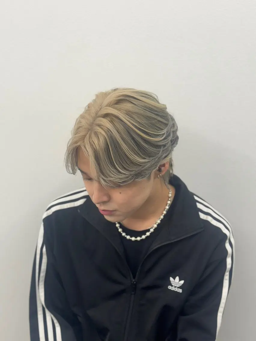 カラー ヘアアレンジ メンズ 渋谷のブリーチカラー シェフ🧑‍🍳蓮のヘアスタイル