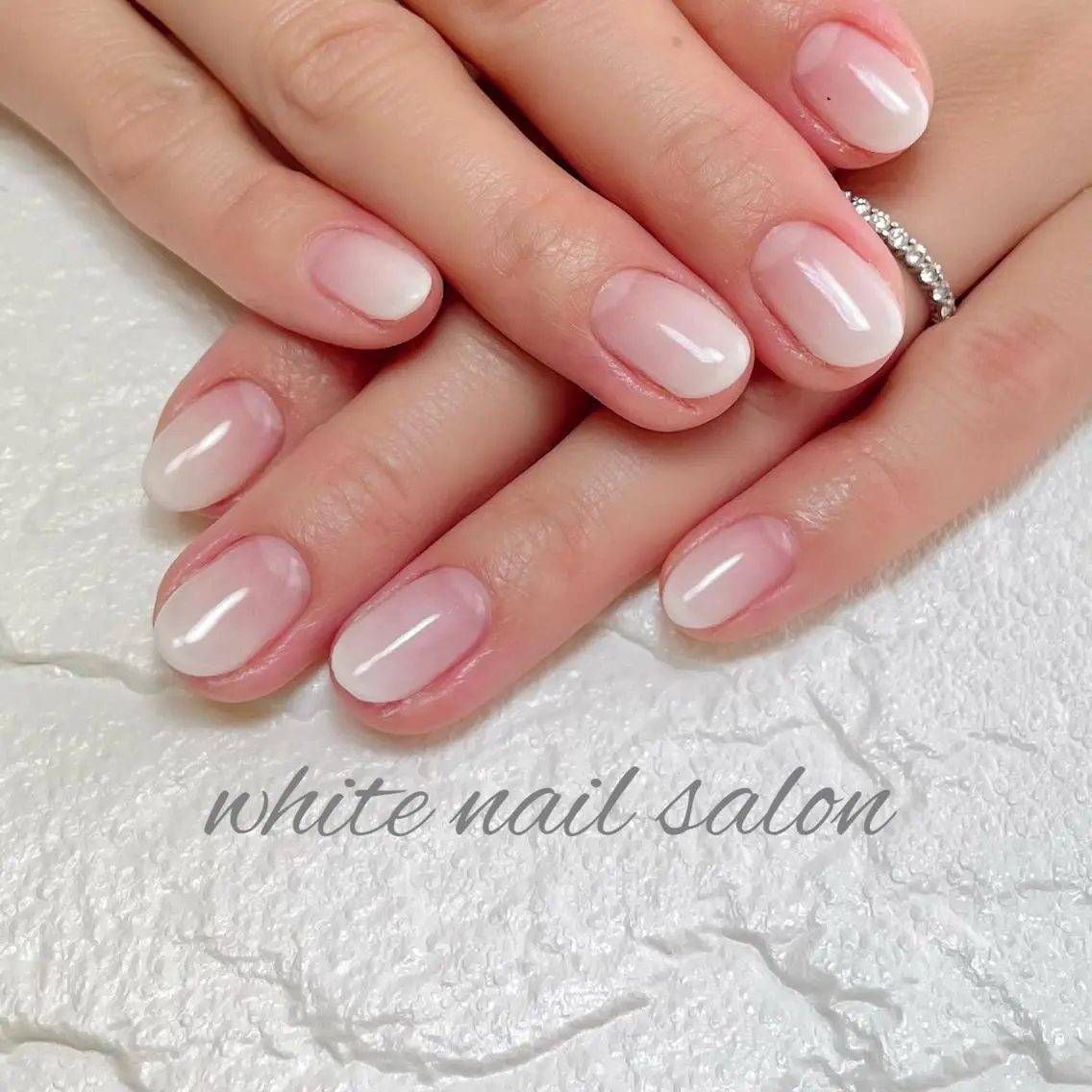 ネイル フットネイル ジェルネイル ハードジェル ラメ(グリッター) 持ち込み white nail salonのネイルデザイン