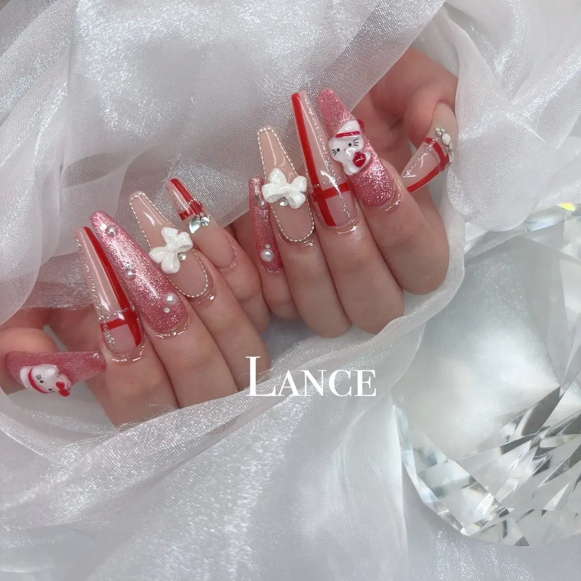 ネイル オーロラネイル フットネイル フレンチネイル ガラスフレンチ 氷ネイル・うるうるネイル ハンドネイル Lance nailのネイルデザイン