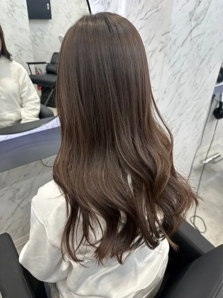 ロング カラー ヘアカラー トリートメント カット¥1100 ✂️MIUのヘアスタイル