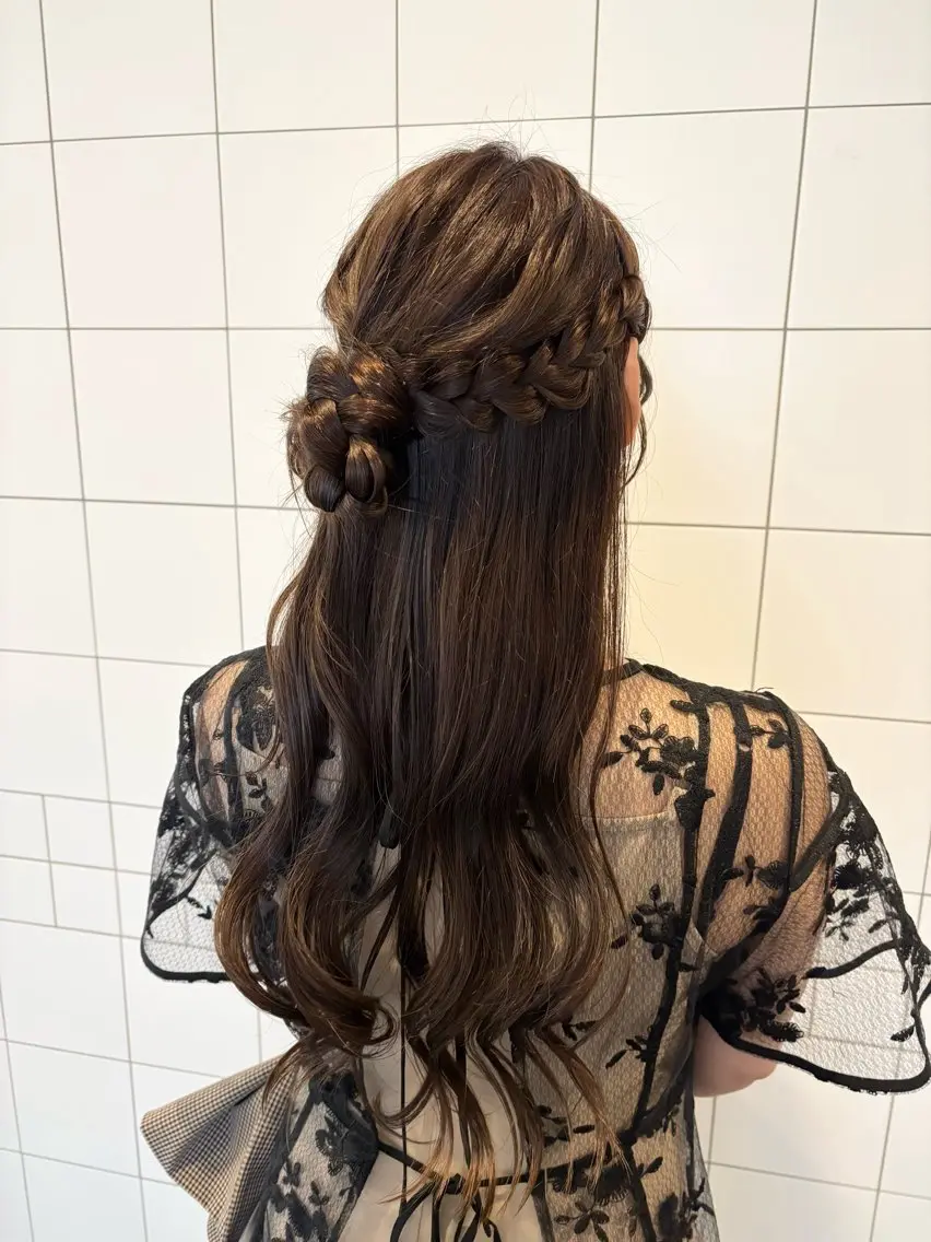 ロング ヘアアレンジ 結婚式・ブライダル デート ヘアセット Ayano🎀似 合わせ×透明感🎀のヘアスタイル