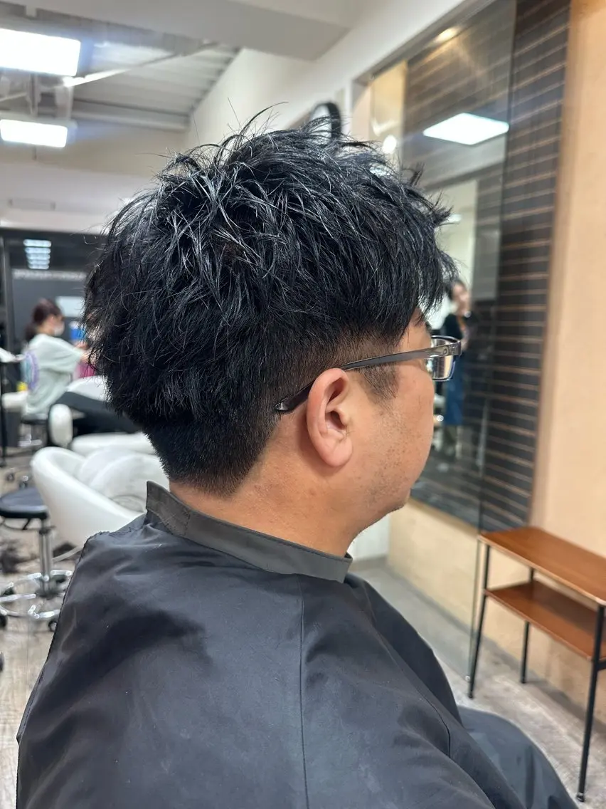 メンズ アップバング フェードカット ツーブロック 矢野 優心のヘアスタイル