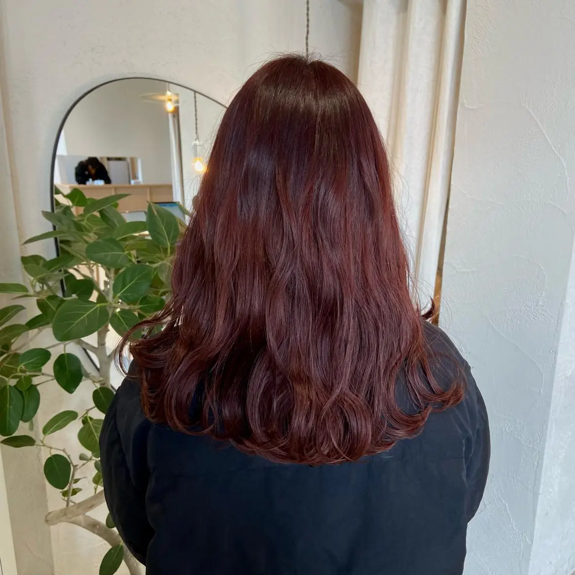 ロング カラー ブラウンカラー レッドカラー レッドブラウン ヘアカラー 石川 瑠琉のヘアスタイル
