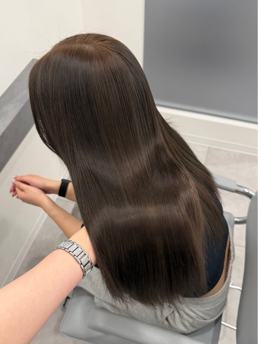 ロング ヘアカラー トリートメント XIA AIMIのヘアスタイル