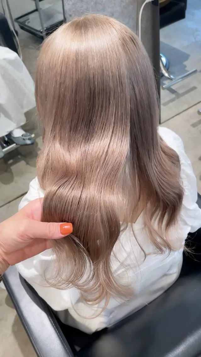 カラー STUD YUKIのヘアスタイル