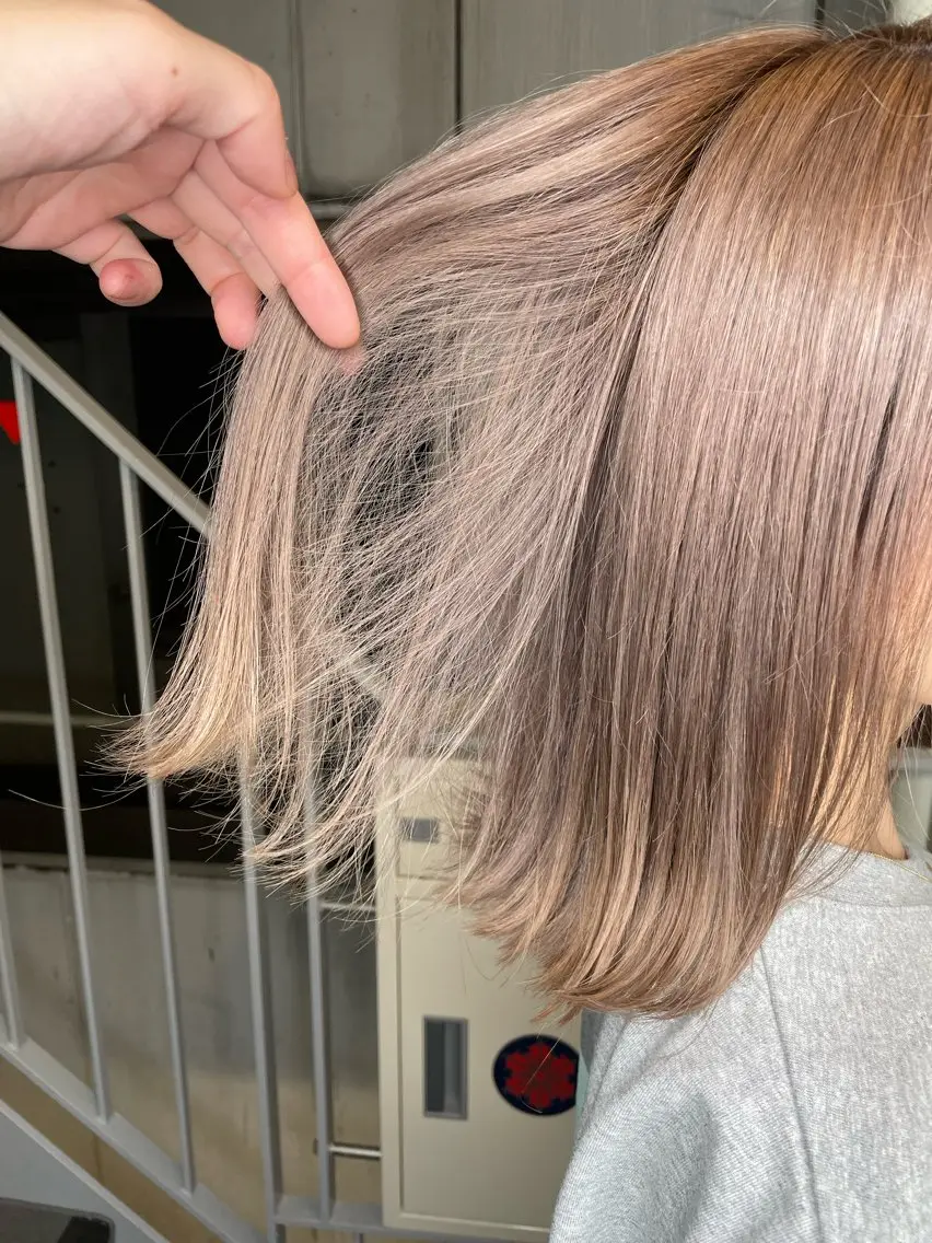 ミディアム カラー ヘアアレンジ ヘアカラー トリートメント 具志堅 良のヘアスタイル
