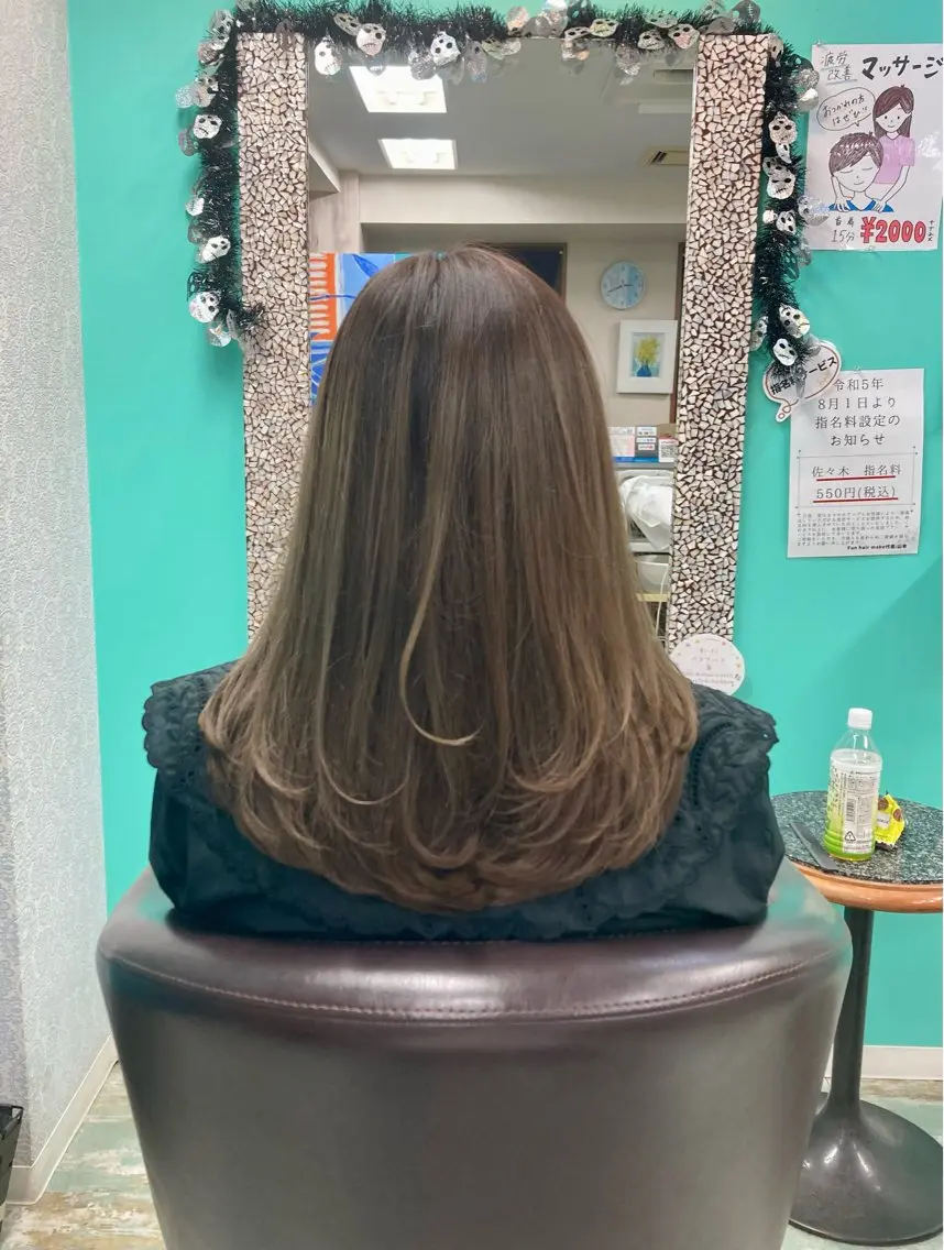 セミロング 田牧 みゆきのヘアスタイル