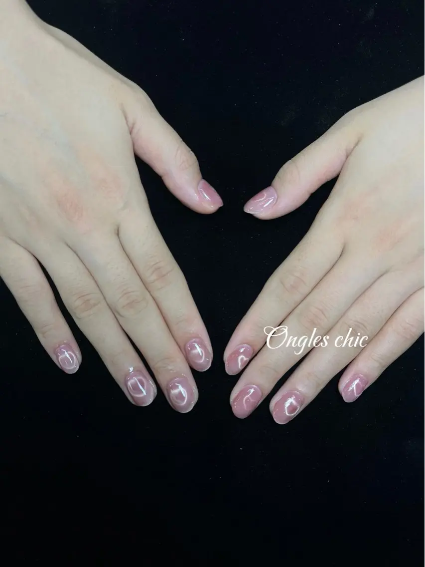 ネイル ハンドネイル ongles chicのネイルデザイン
