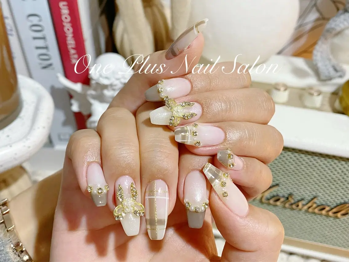 ネイル ハンドネイル One Plus Nail Salonのネイルデザイン