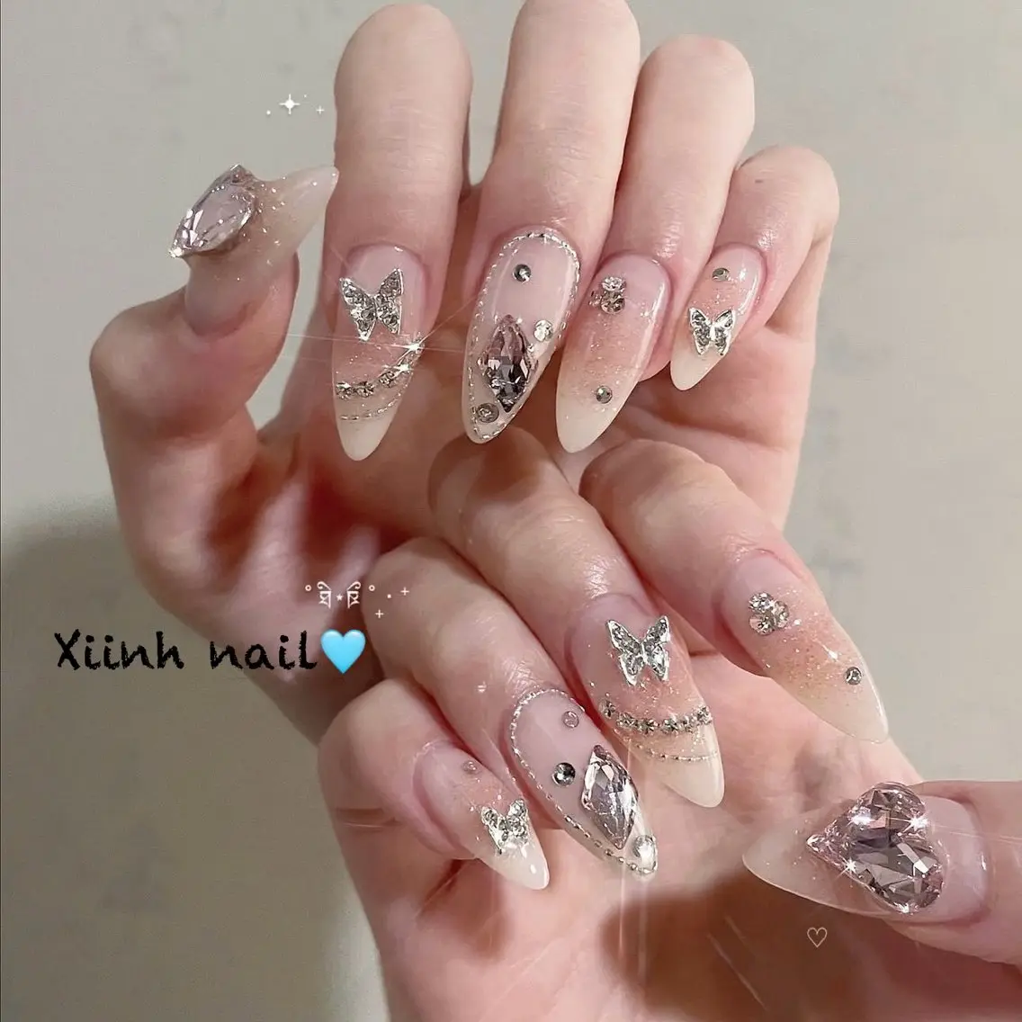 ネイル チークネイル 桜ネイル フットネイル ジェルネイル ハロウィン XIINH NAIL SALONのネイルデザイン