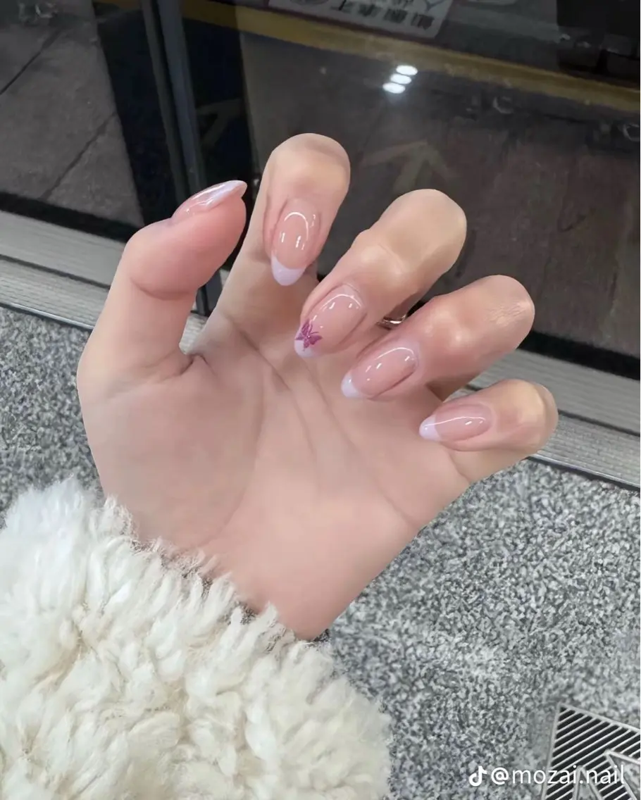 ネイル モナ& あきのネイルデザイン