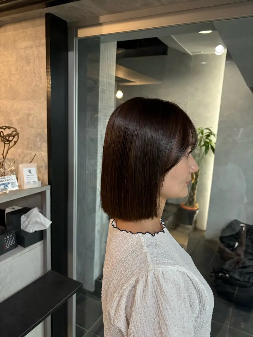 ミディアム カット ヘアカラー 縮毛矯正 髪質改善ストレート/ 透明感カラー🥣🤍のヘアスタイル