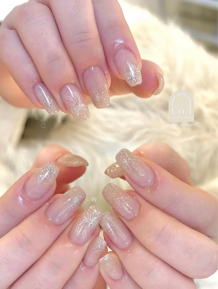 ネイル 非対面ネイルサロン Ùn.のネイルデザイン