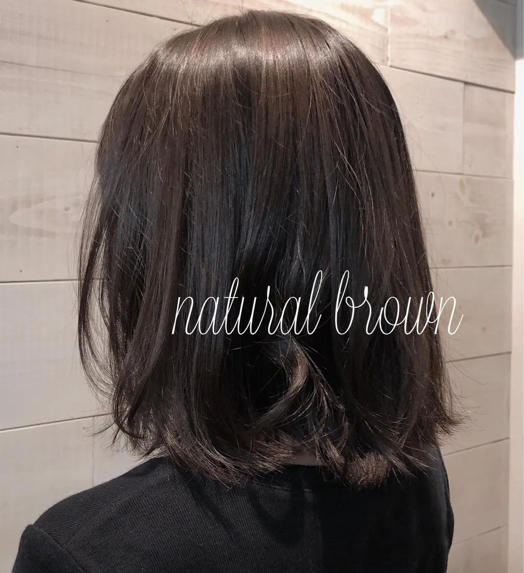セミロング カラー 透明感カラー REIのヘアスタイル