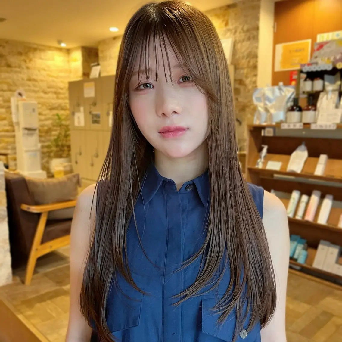ロング たおちゃん／レイヤー ／透明感カラーのヘアスタイル