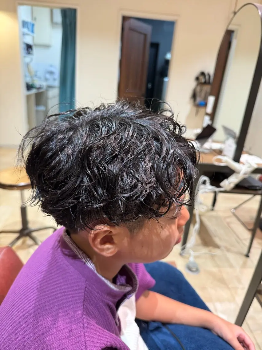 パーマ メンズ 金田 涼平のヘアスタイル