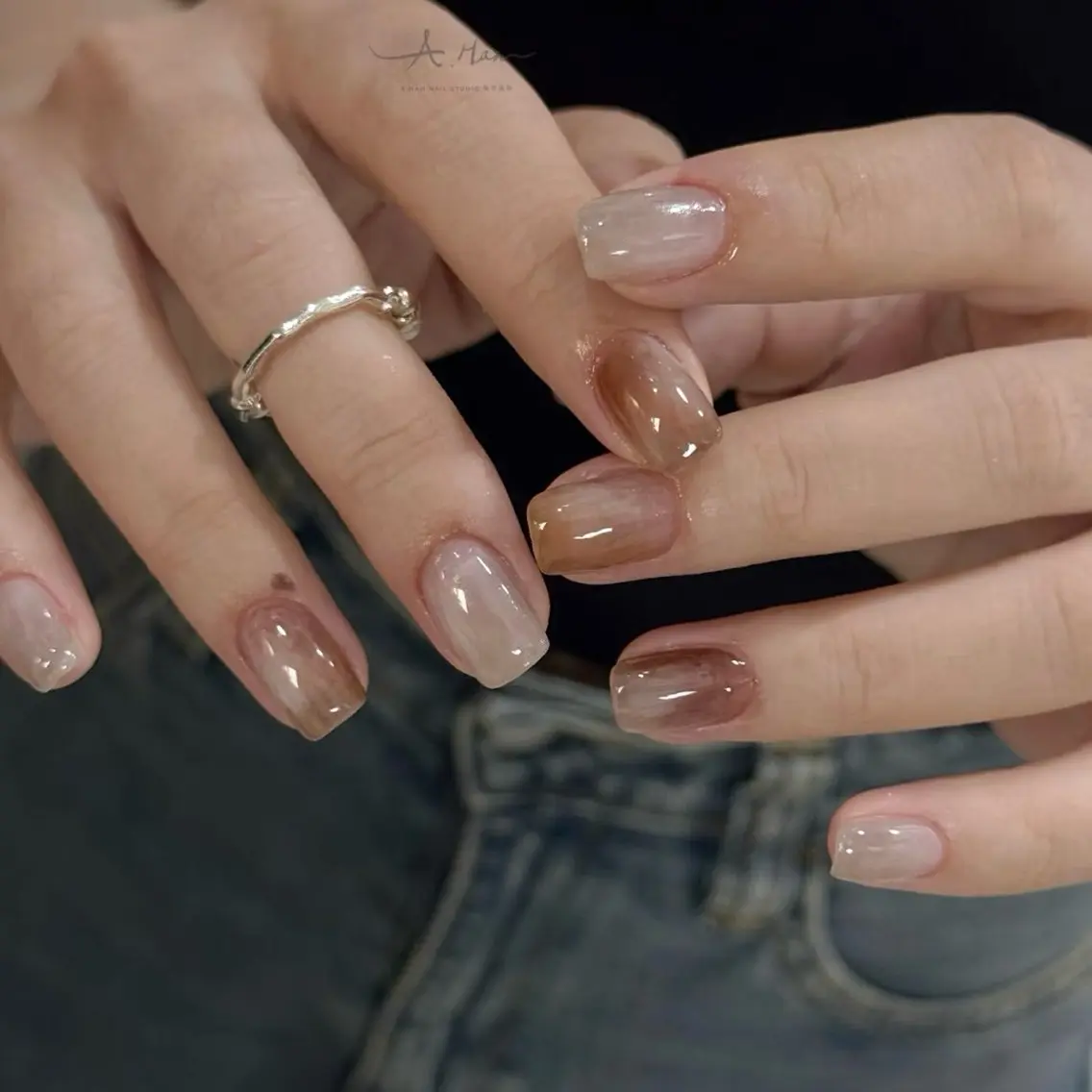 ネイル オーロラネイル 長さ出し フレンチネイル ジェルネイル ガラスフレンチ ハンドネイル Rela・S NAILのネイルデザイン