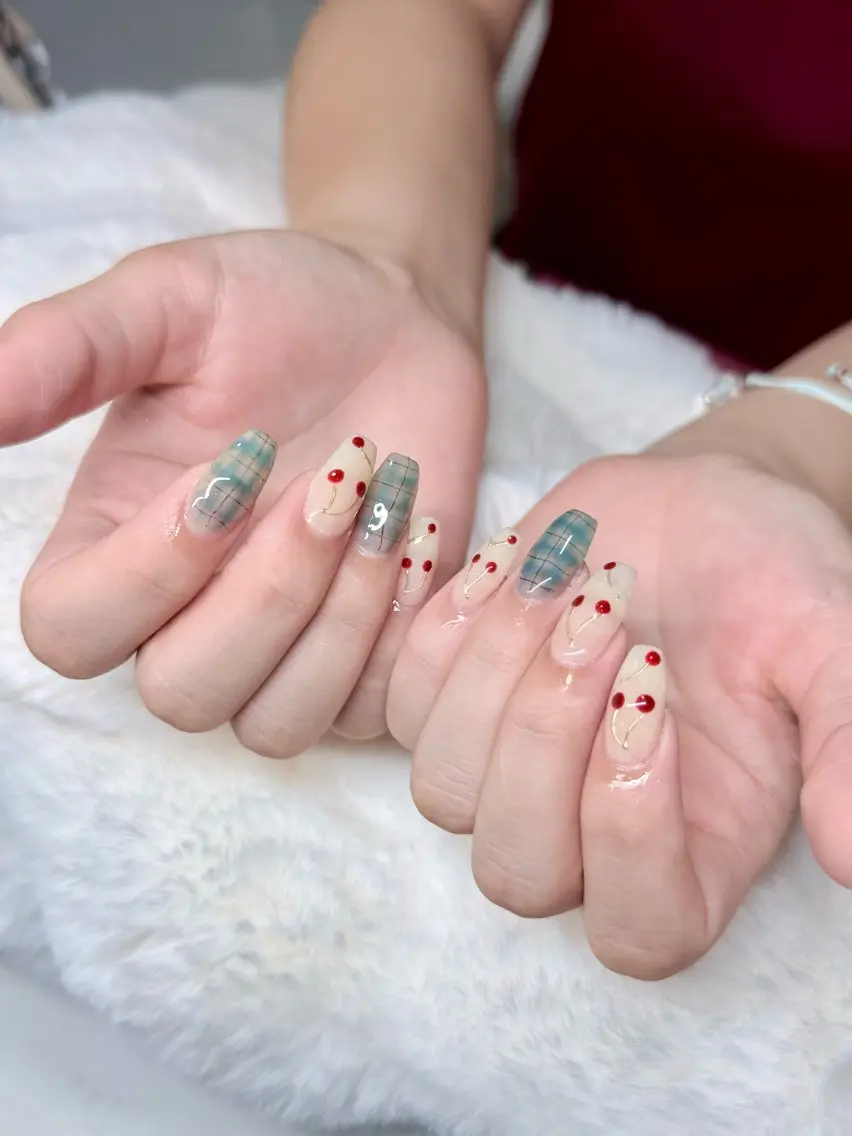 ネイル ハンドネイル EvaNails _のネイルデザイン