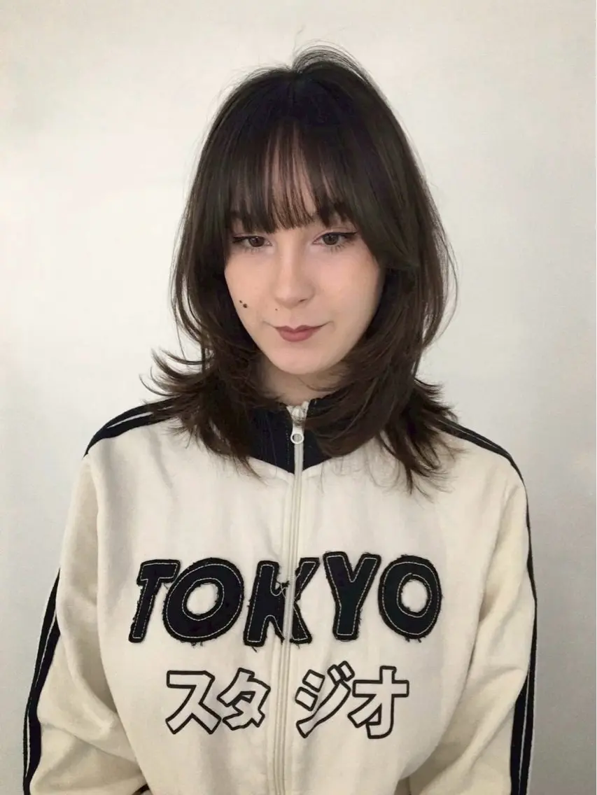 ミディアム カット トリートメント Hanaka🪷 ニュアンス×レイヤーのヘアスタイル