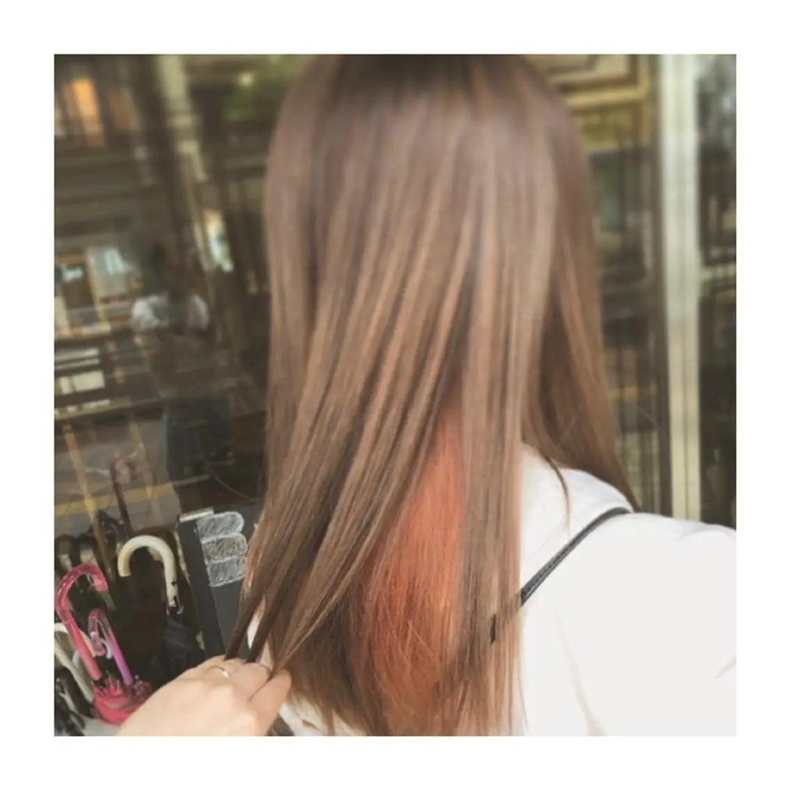 ロング カラー ベージュカラー オレンジ 小國 綾かのヘアスタイル