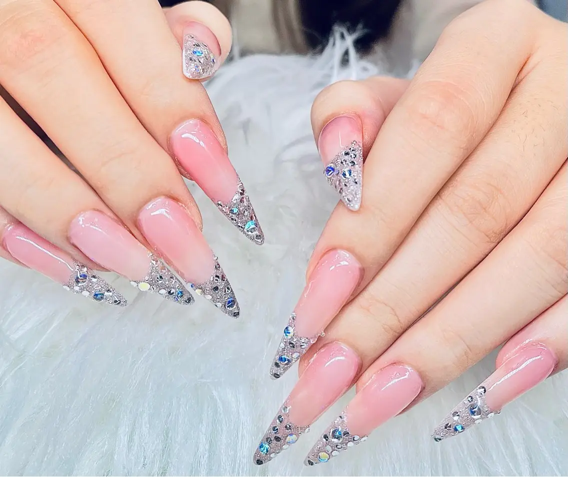 ネイル RUBY NAIL SALONのネイルデザイン