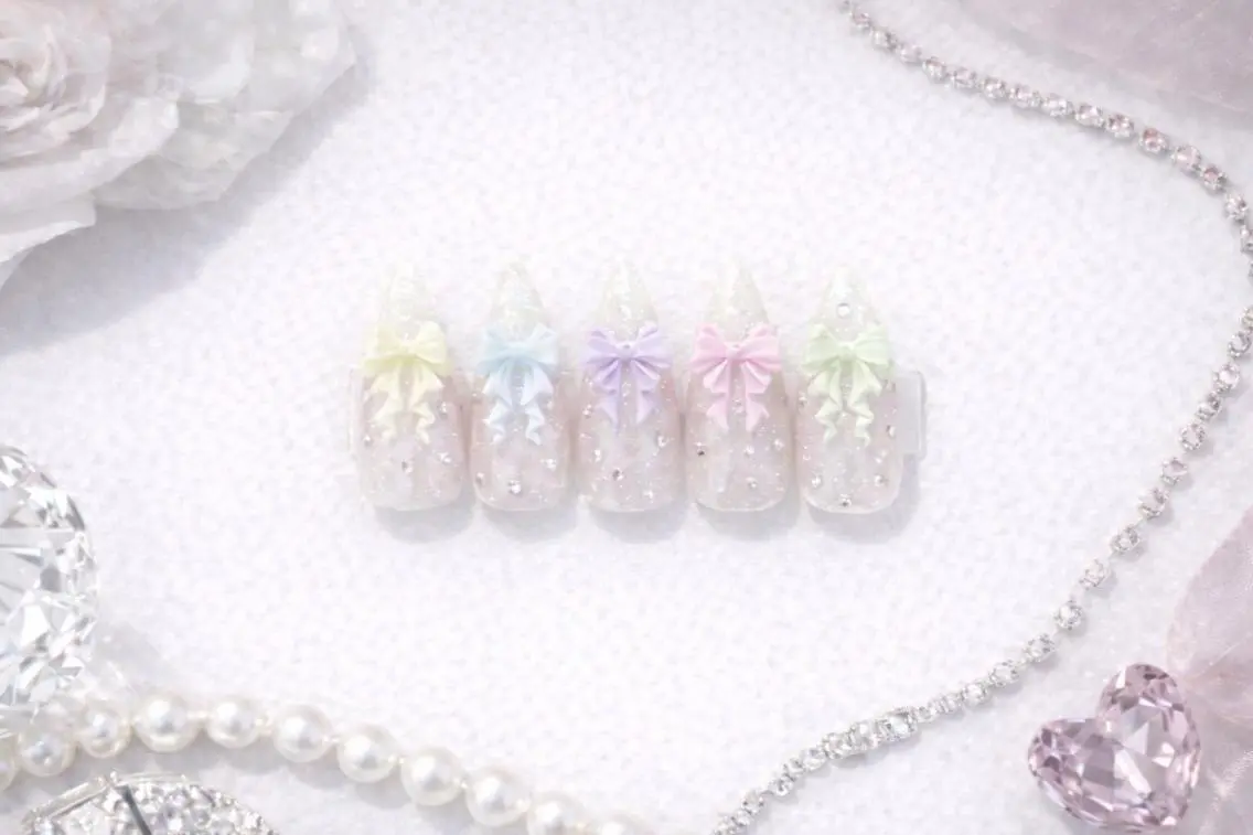 ネイル ロングネイル ワンホンネイル REBEST南森町 nail🪽のネイルデザイン