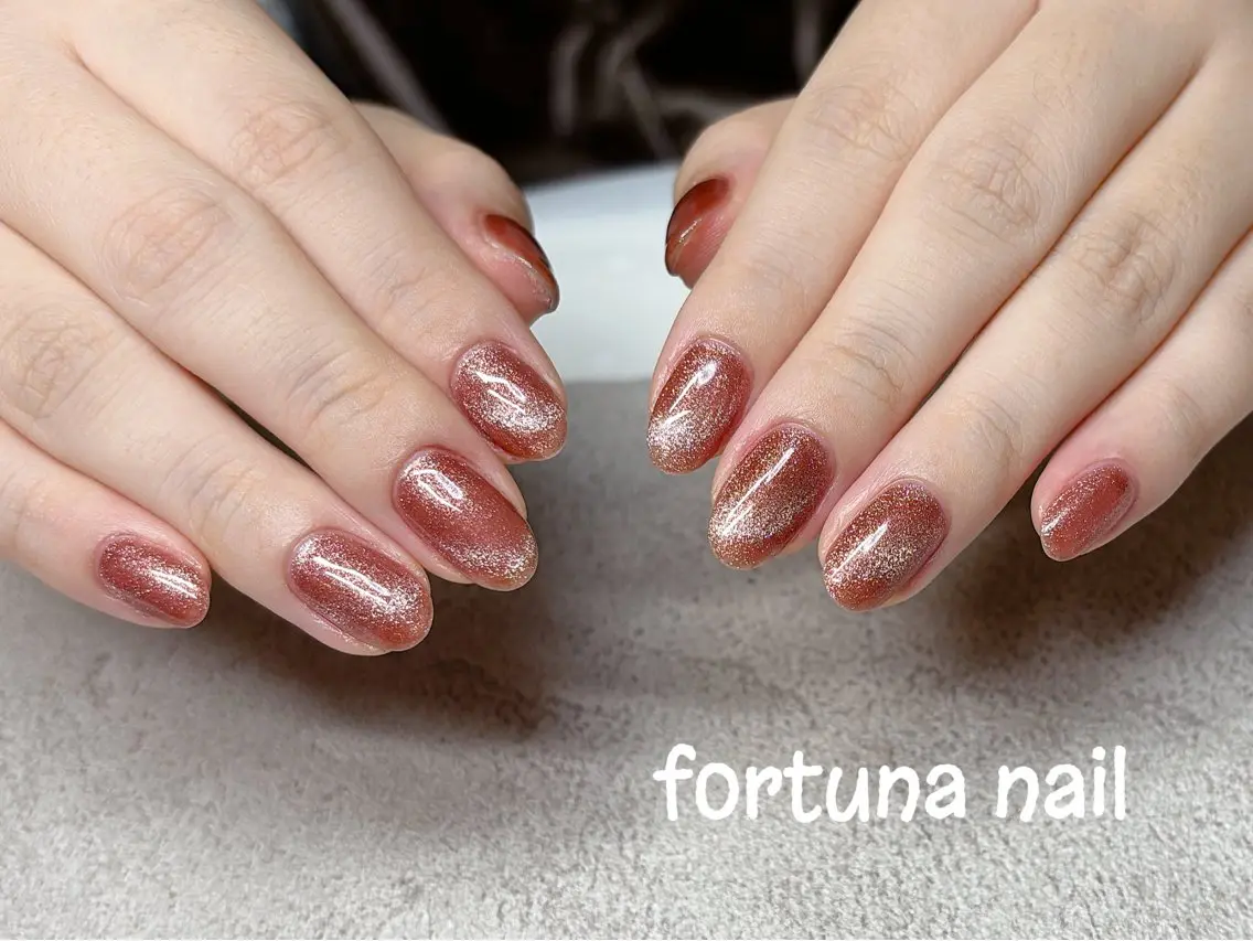 ネイル マグネットネイル Nail •Head スパFortunaのネイルデザイン