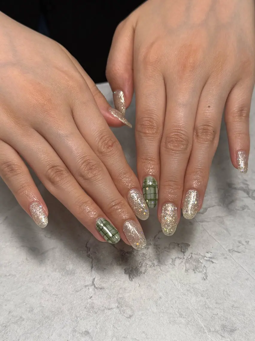 ネイル ハンドネイル nailsalon Laniのネイルデザイン