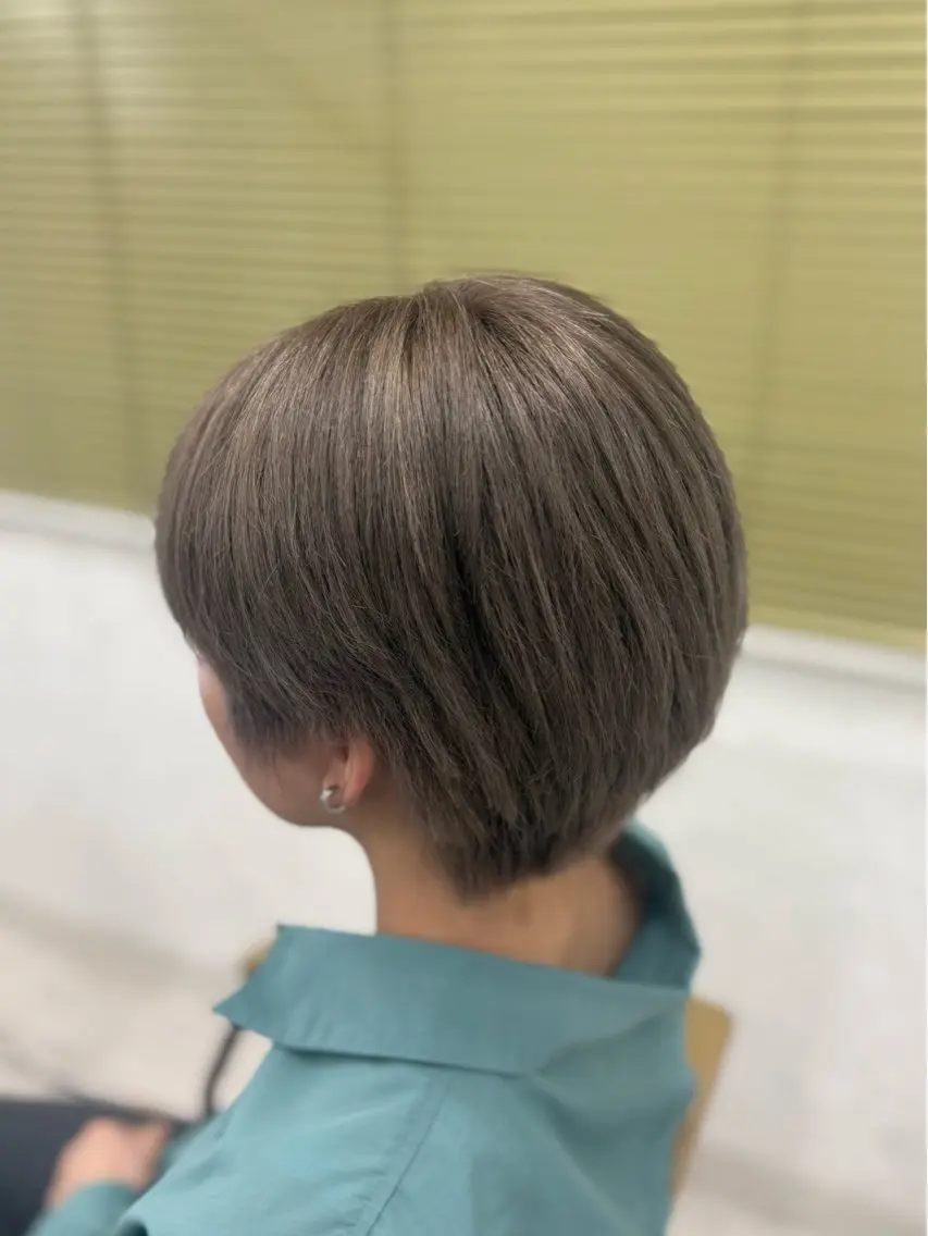 ショート カラー カット ヘアカラー トリートメント 暖色系カラー/ピンク Ririi🎀のヘアスタイル