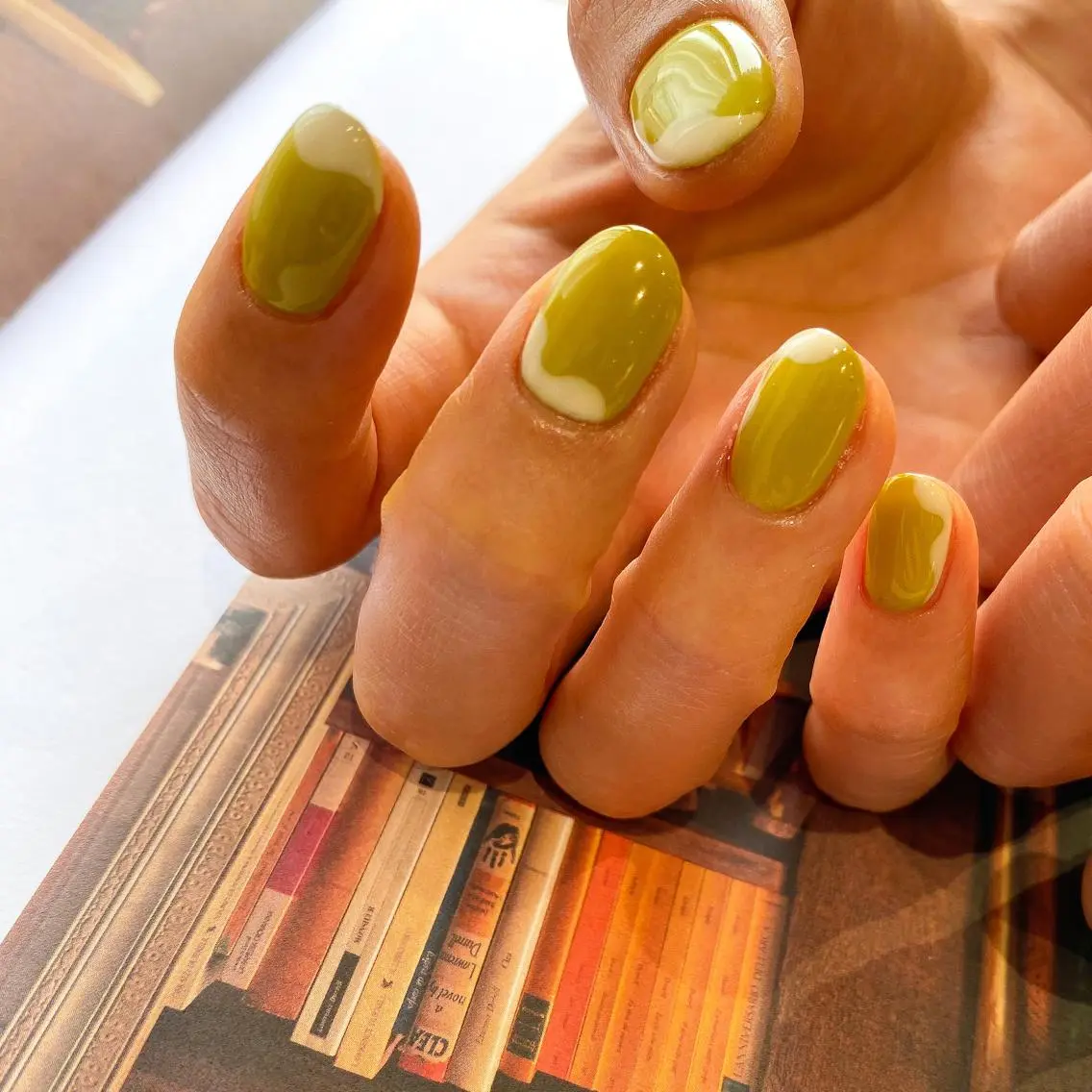 ネイル nailsalon ULLのネイルデザイン