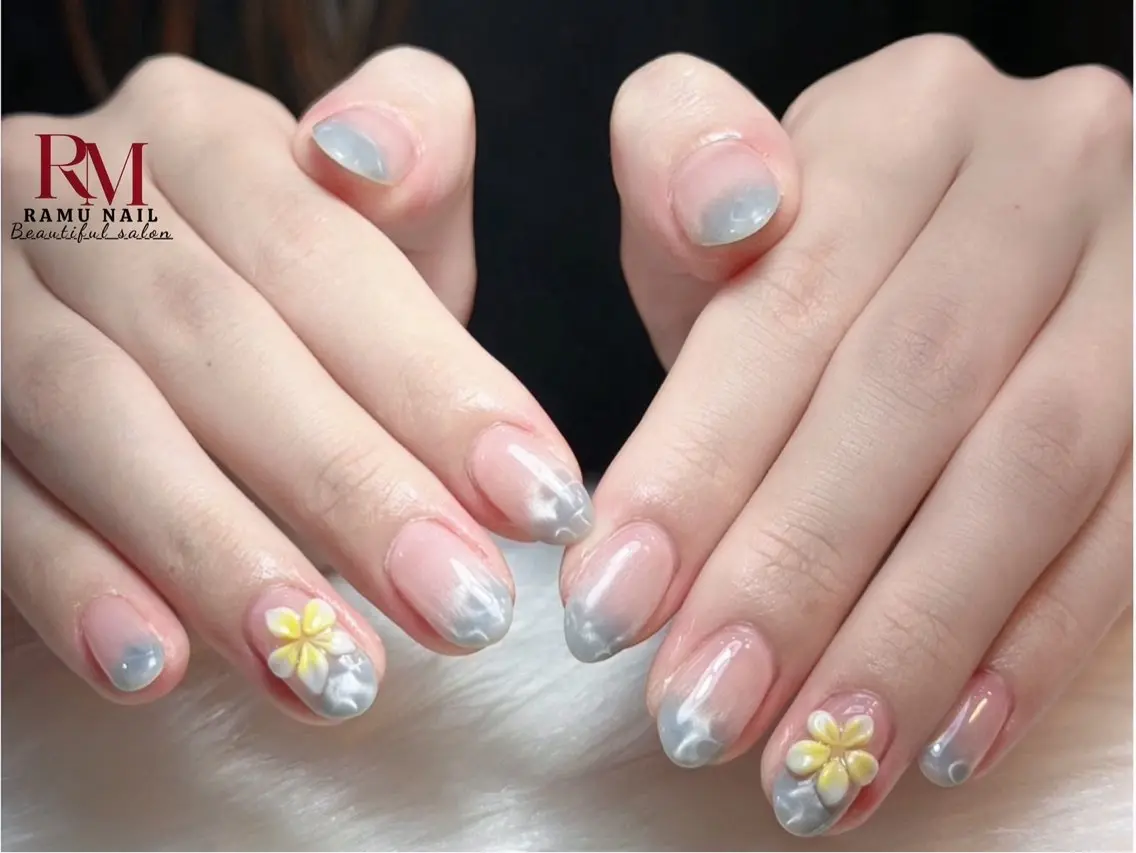 ネイル キラキラネイル マグネットネイル ミラーネイル ピンク 夏ネイル ハンドネイル RAMU Nail 恵比寿店のネイルデザイン