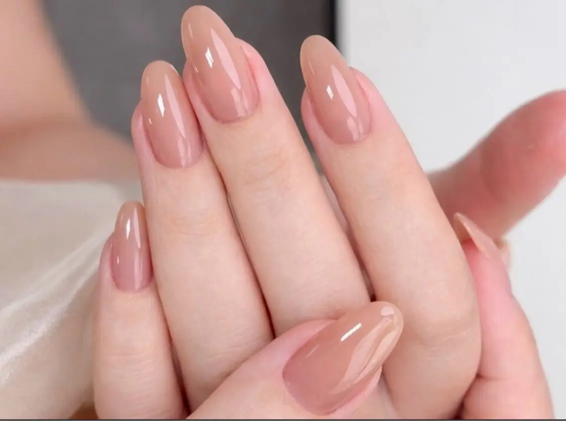 ネイル ジェルネイル グラデーション キラキラネイル ラメ(グリッター) ラメグラデーション ハンドネイル UNI nail salonのネイルデザイン