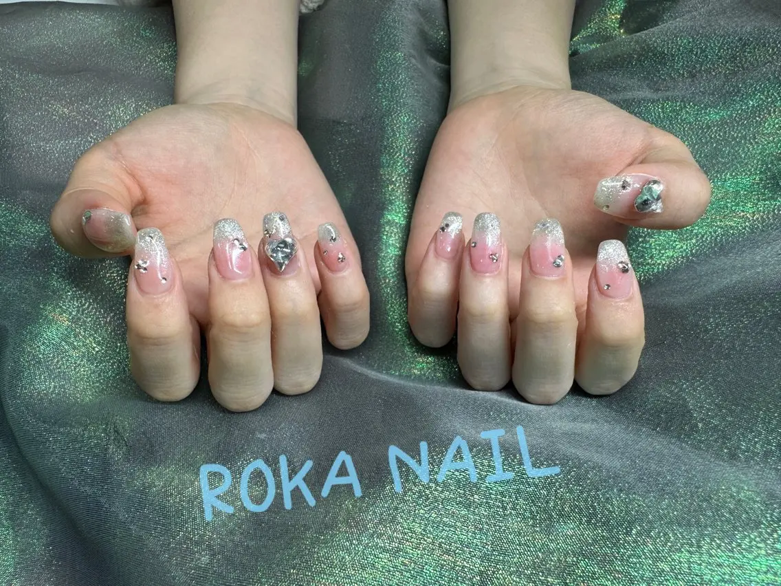 ネイル ハンドネイル 長さだし専門店 ROKANAILのネイルデザイン