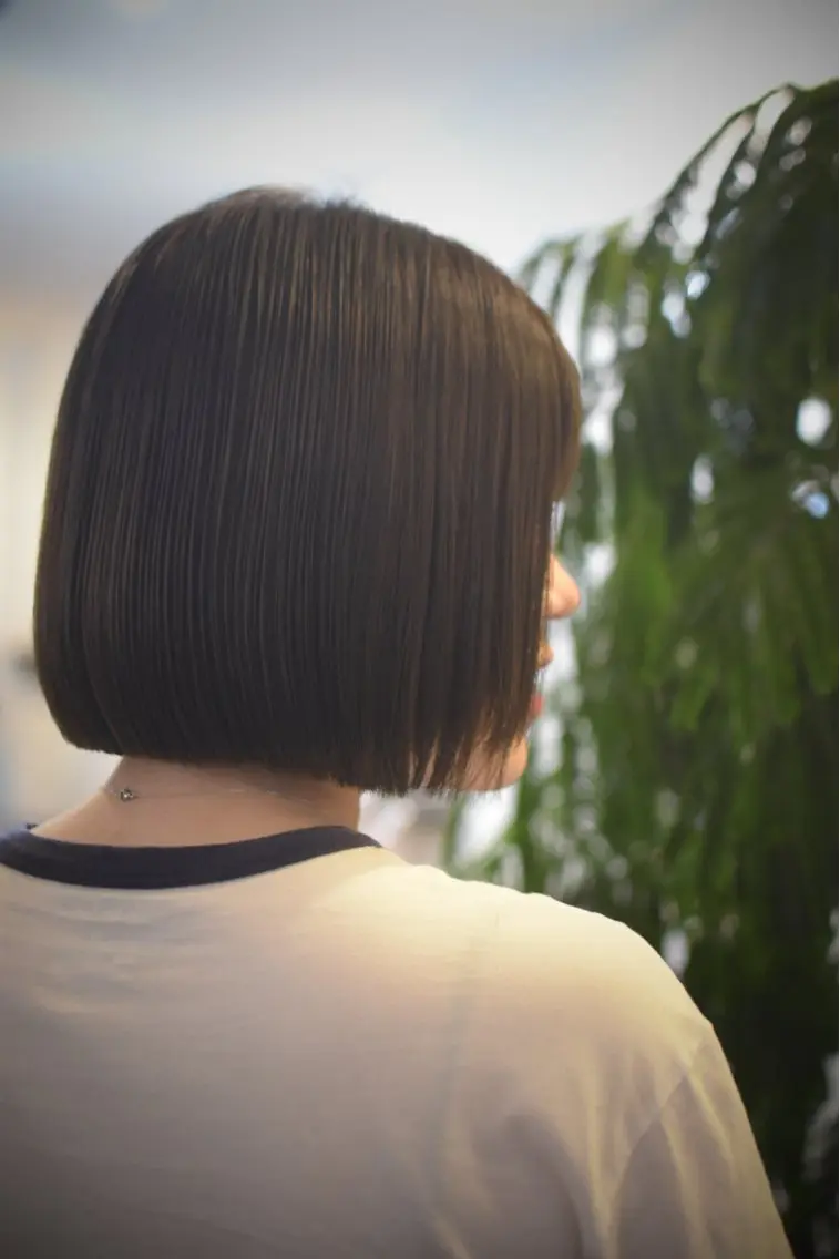 ショート ボブ 青木 紗耶のヘアスタイル