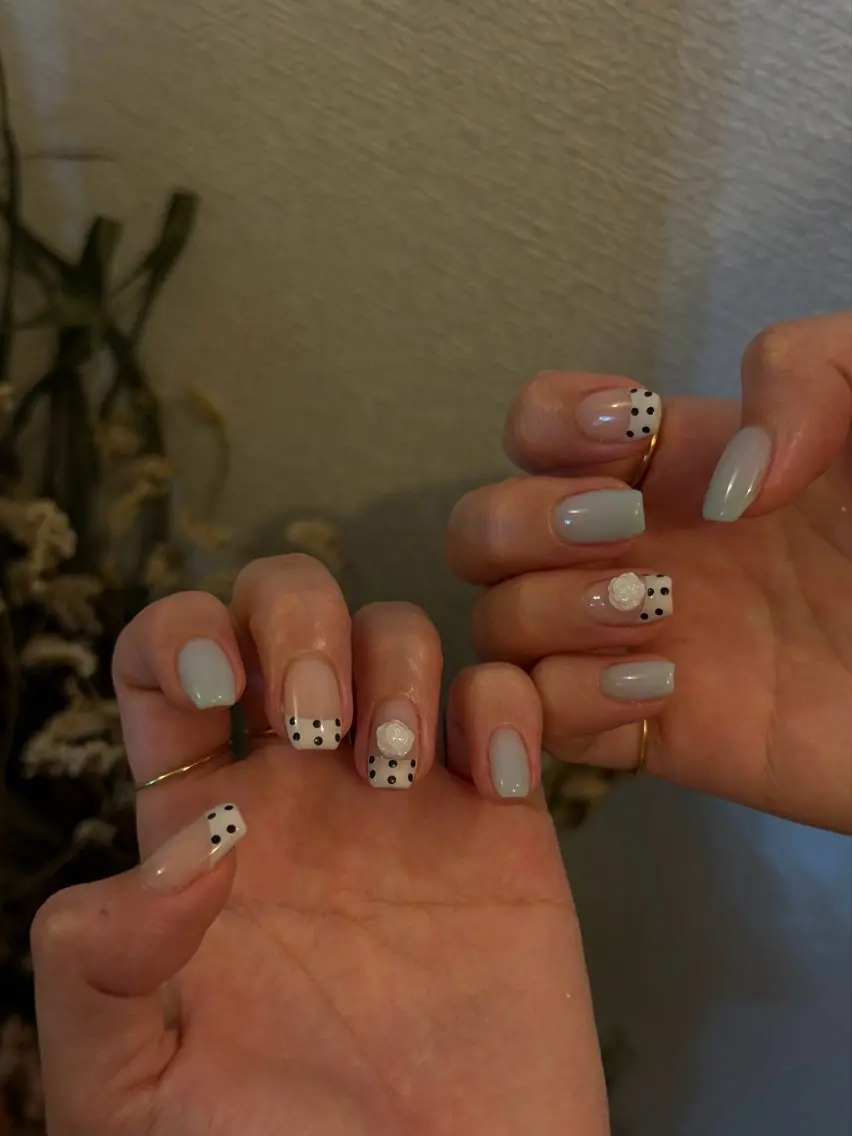 ネイル ハンドネイル フットネイル with hues AYAのネイルデザイン
