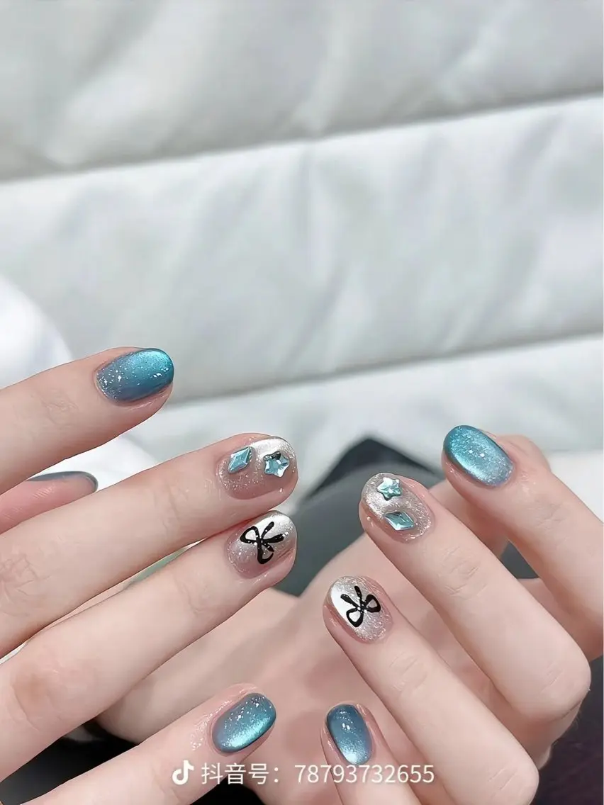 ネイル チークネイル 桜ネイル フットネイル フレンチネイル ジェルネイル YURI NAILのネイルデザイン
